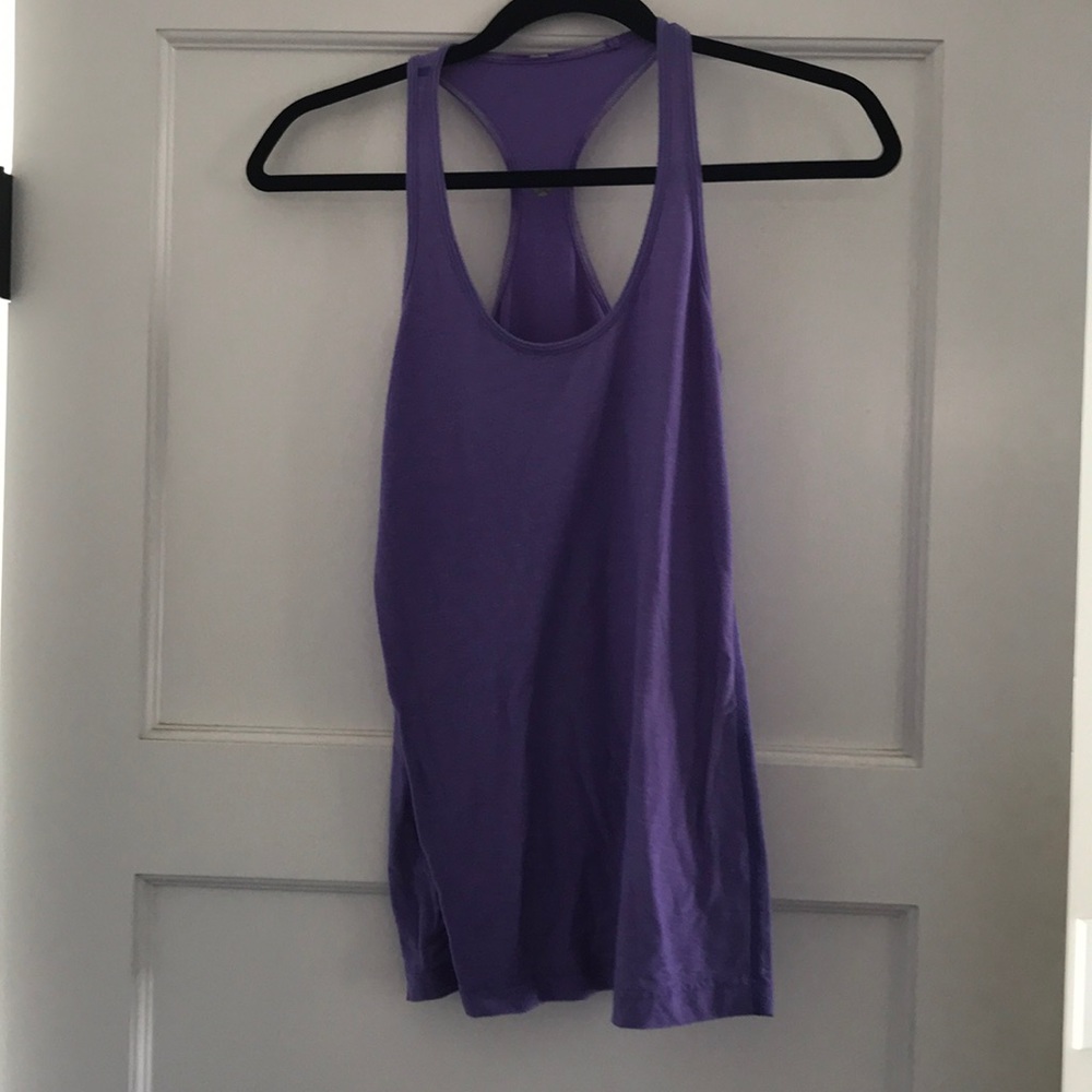 Lululemon athletic top
